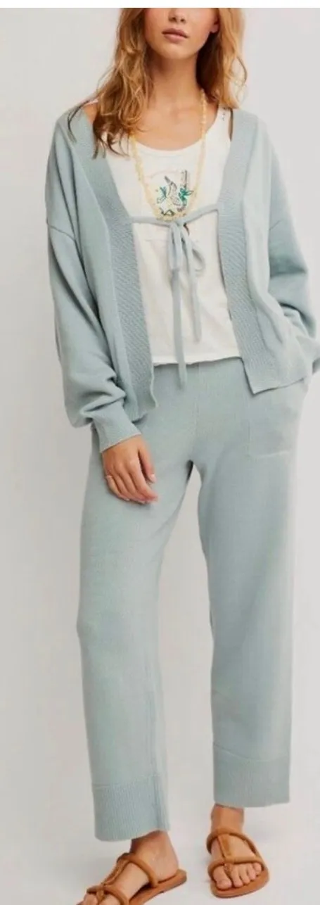 Free People Set Beach