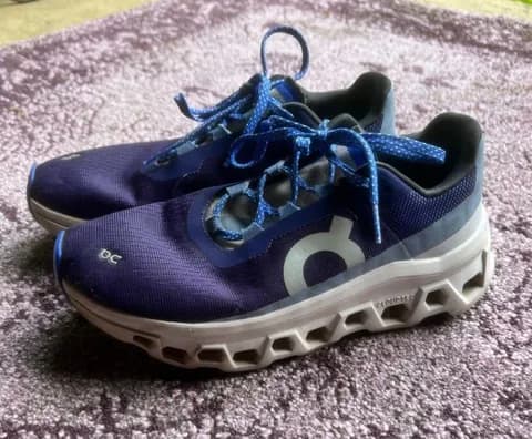 Running Shoes