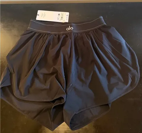 ALO Yoga Black Women's Athletic Shorts with Elastic Logo Waistband