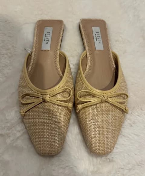 Steven New York Flats Tan Size 6.5