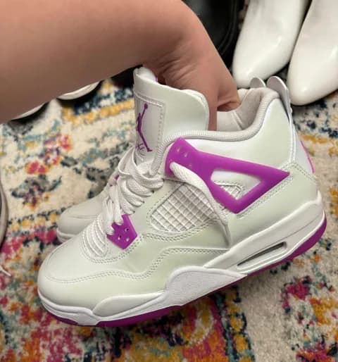 Air 4 Retro GS ‘Hyper Violet’