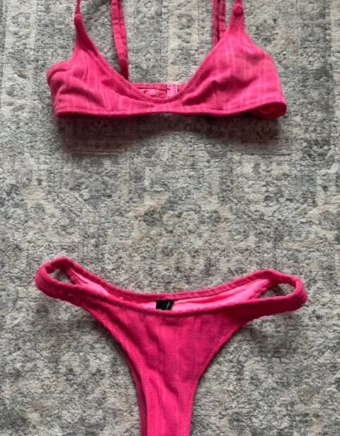 Triangl Bikini Set