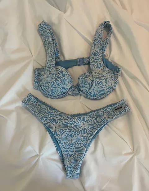 bikini