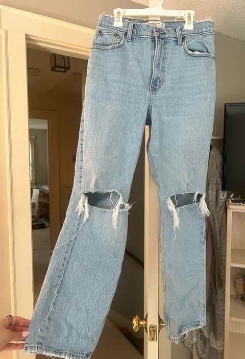 Abercrombie High Rise 90s Straight Ultra High Rise Jeans
