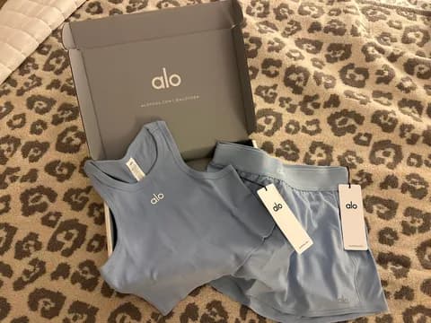 Alo Seashell Blue Skirt Set