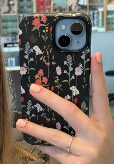 Casely Floral Case Bold MagSafe