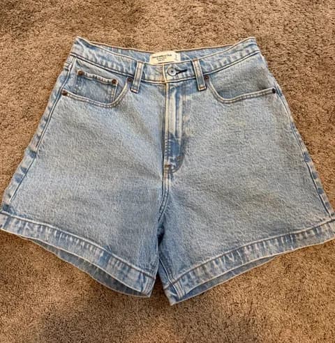 Abercrombie Dad Shorts High-Rise