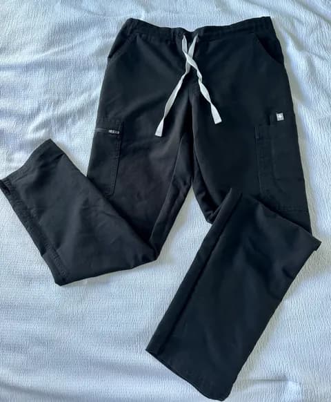 scrubs pants