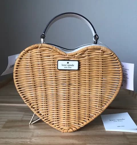 Heart Crossbody
