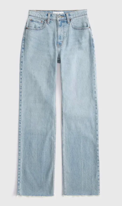 Abercrombie & Fitch Curve Love High Rise 90s Relaxed Raw Hem Jean