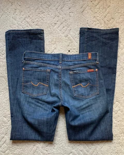 Bootcut Jean