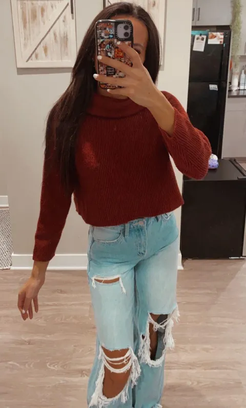 Maroon turtleneck Red Size M