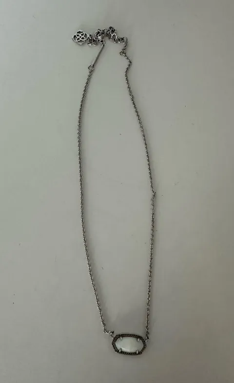Kendra Scott Necklace