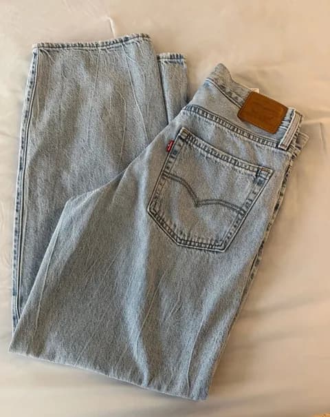 Levi Baggy Dad Jeans 28