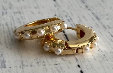 Pearl Gold Hoop Earrings