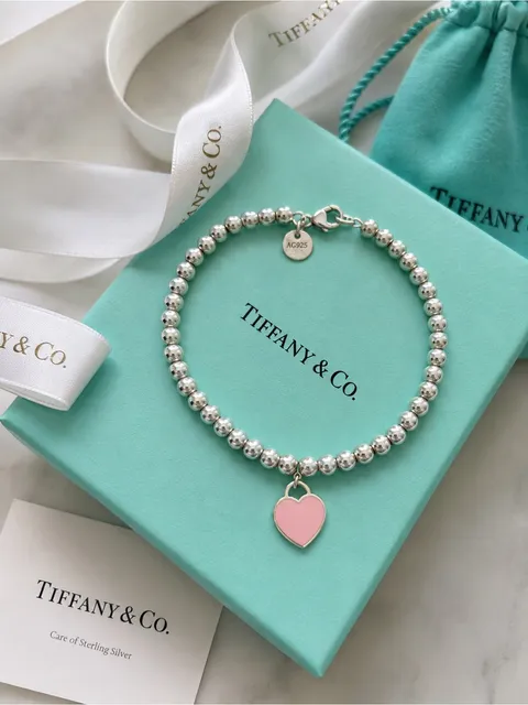 Tiffany & Co. Return to Tiffany Pink Enamel Heart Tag Bead Bracelet Silver 6 7/8