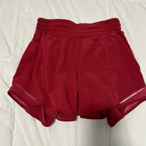 Maroon 4 Inch HR Hotty Hot Shorts