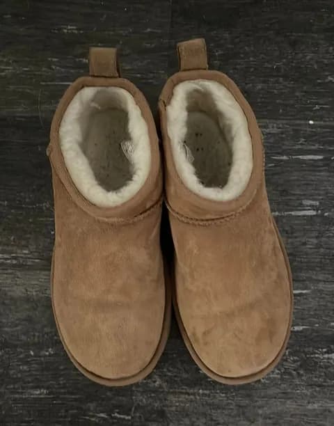 Mini UGG Slippers Women’s Chestnut