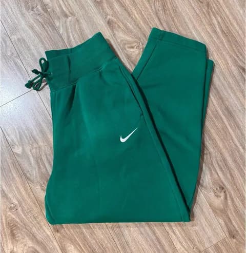 Nike Sweatpants