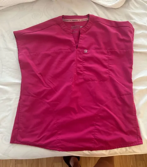 Fabletics Scrub Set