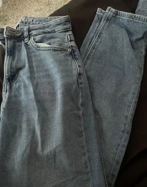 Mom Jeans