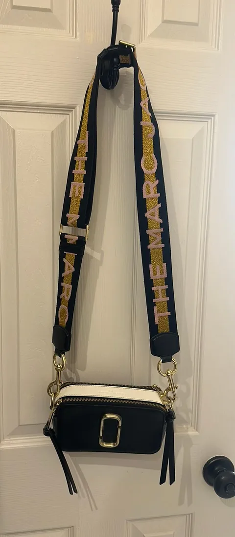 Authentic Marc Jacobs snapshot bag