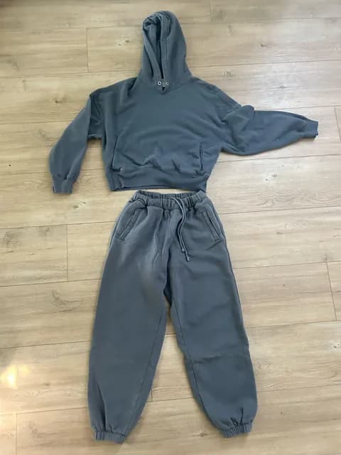 Abercrombie sweatshirt and sweatpants