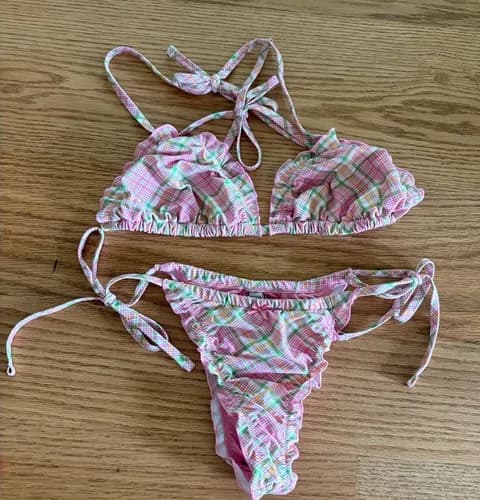 Frankie’s bikinis set