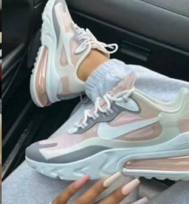 AirMax 270