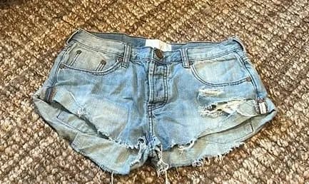 One Teaspoon Blue Denim Shorts Size 26