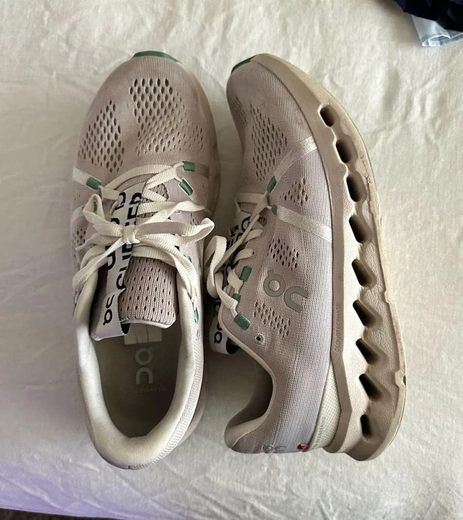 On Cloud Cloudsurfer Shoes