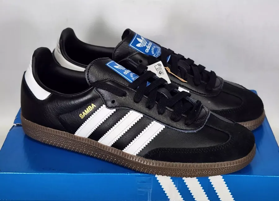 New women’s 9.5/men’s 8.5 (UK 8) Adidas Samba black white gum