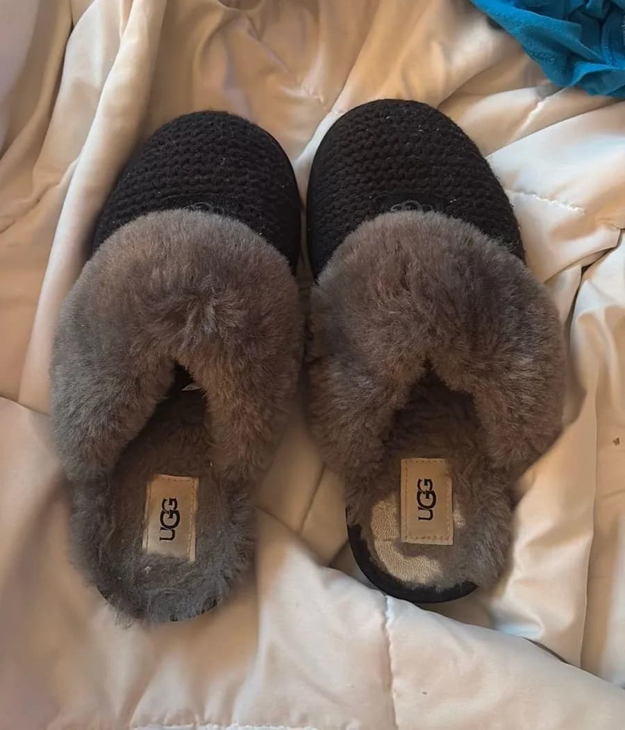 Uggs slippers