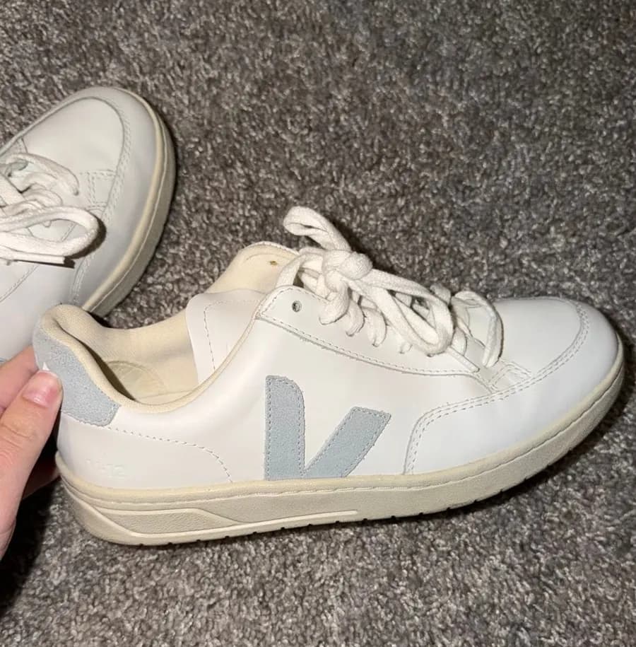 VEJA Sneakers