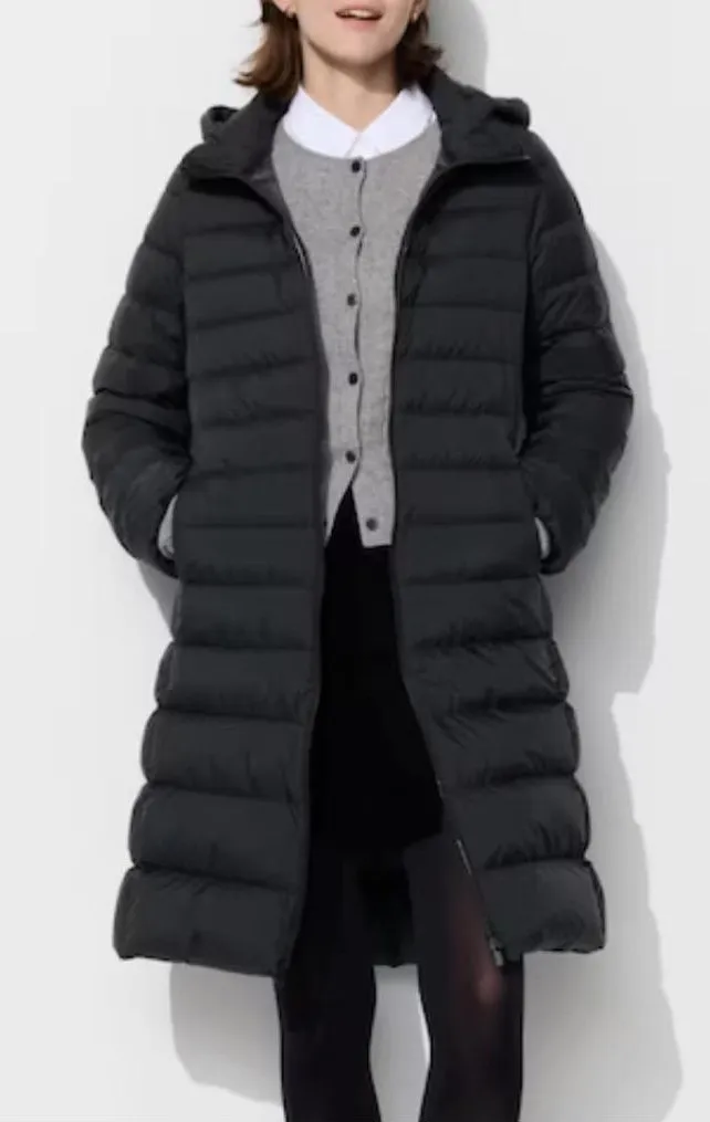 Uniqlo Women’s Ultra Light Down Long Coat Hooded in Black L