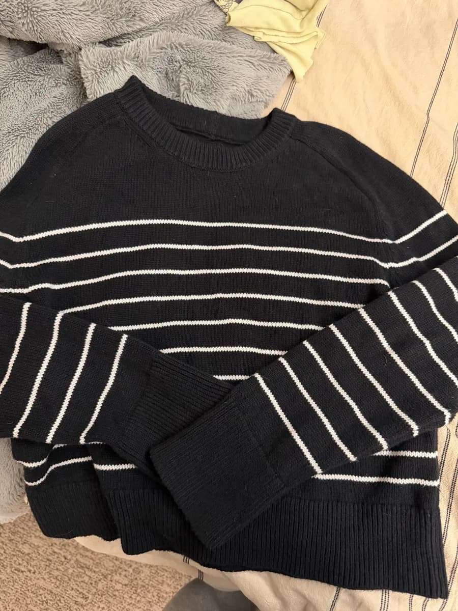Abercrombie Sweater