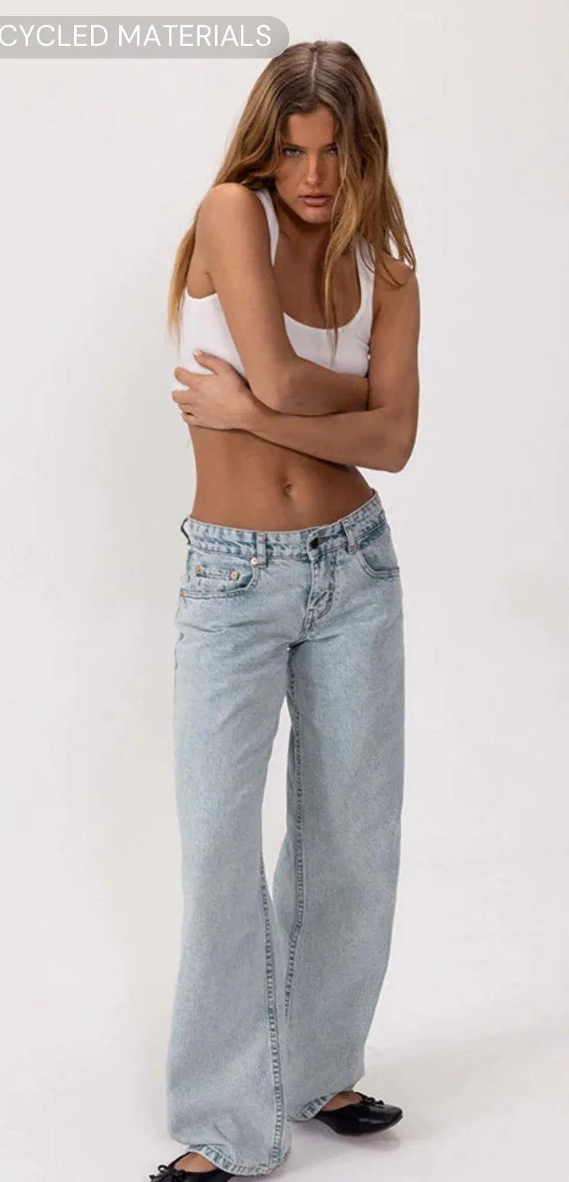 Motel Rocks Low-Rise Parallel Jeans 80s Light Wash Blue