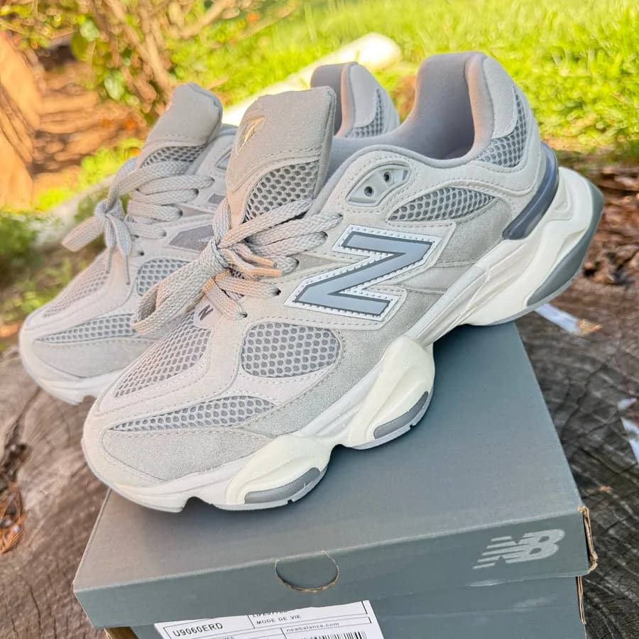 New Balance 9060 sneakers shoes Men’s Size 7