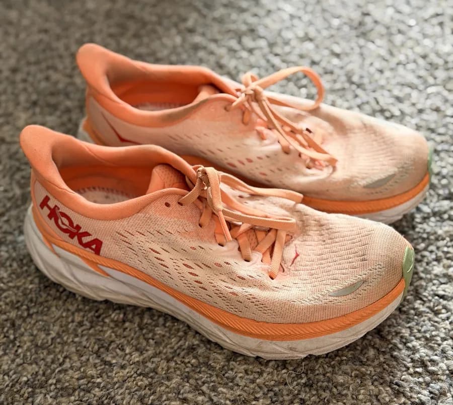 ππPink HOKAS - Size 7.5ππ