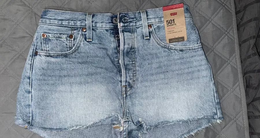 Levi’s 501 High-Waisted Shorts