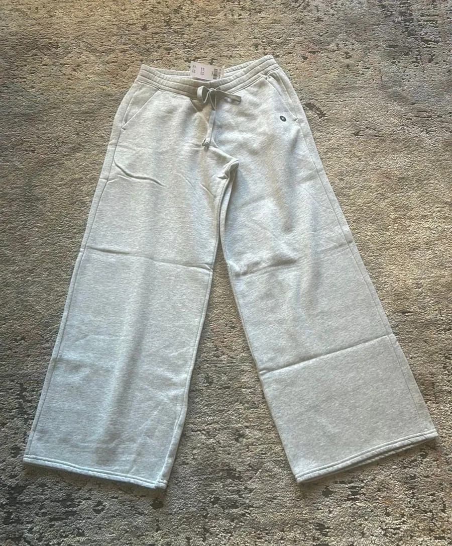 wide leg sweatpants