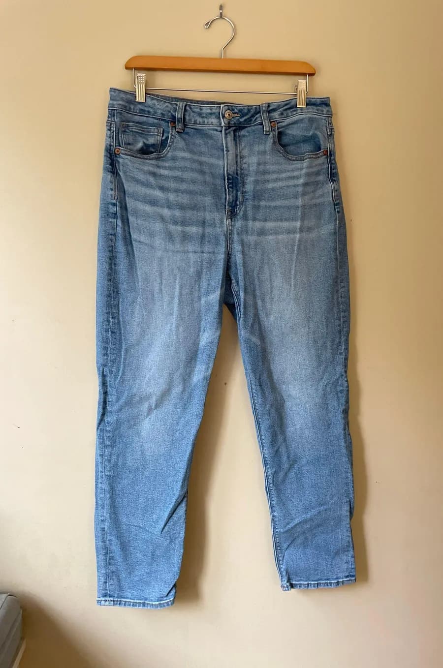 mom jeans