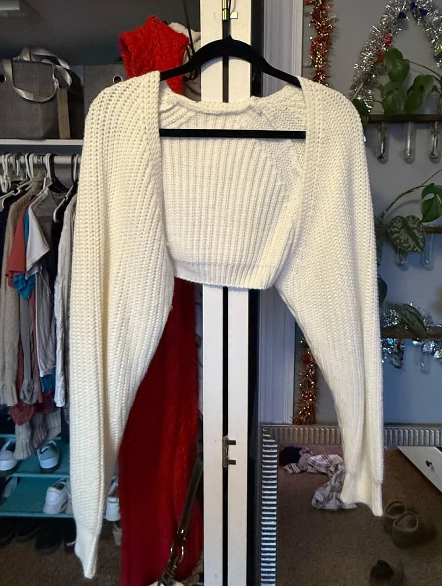 Sweater Shawl White