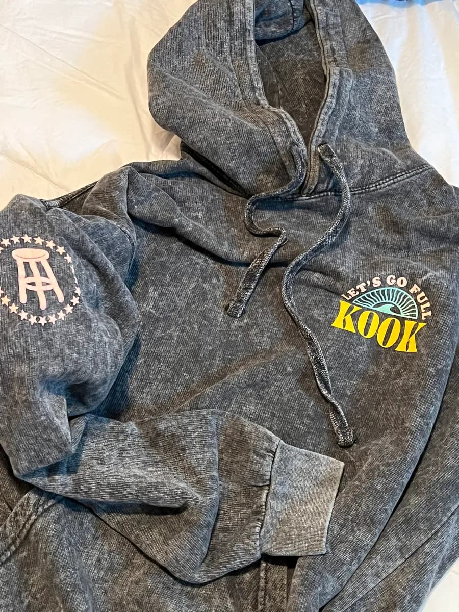 Sweatshirt