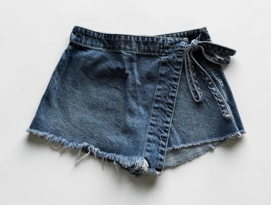 We The Free Free People Denim Wrap Skort Blue Raw Hem Side Tie Womens Size 0