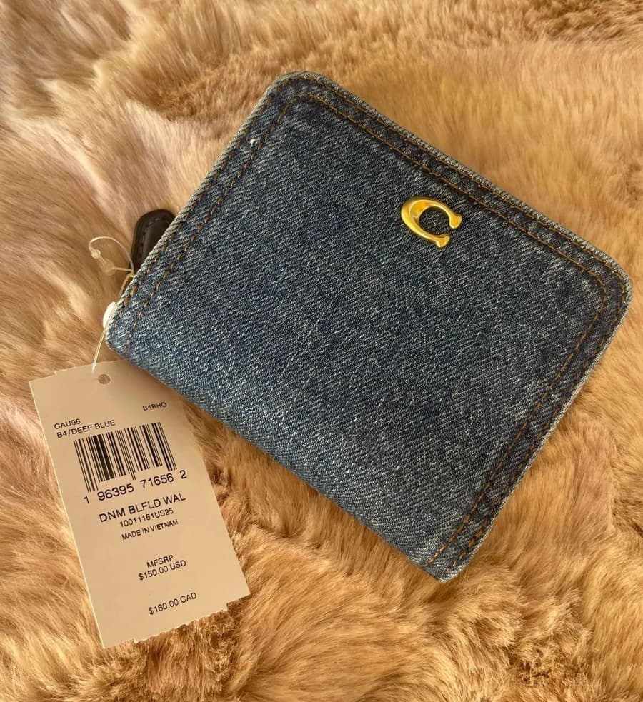 NWT Coach Essential Billfold Denim Wallet CAU96 Deep Blue